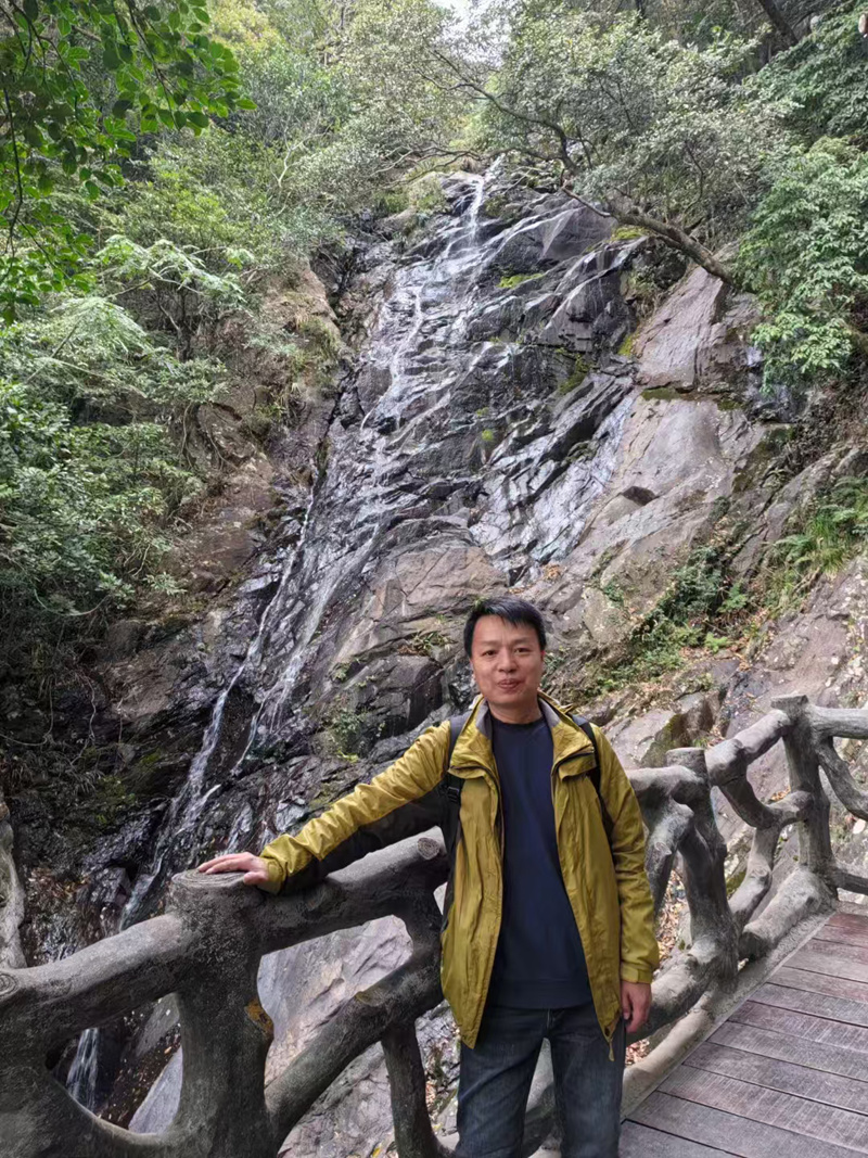 億天凈化丨開工大吉暨梧桐山登頂祈福活動(dòng)圓滿結(jié)束